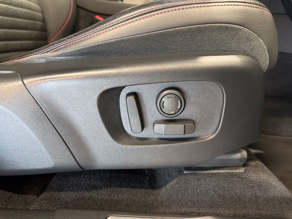 Used Land Rover Discovery Sport 2019 for sale - 75642639: Photo 12