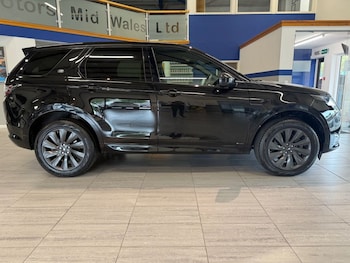 Used Land Rover Discovery Sport 2019 for sale - 75642639: Photo
