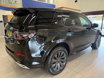Used Land Rover Discovery Sport 2019 for sale - 75642639: Photo
