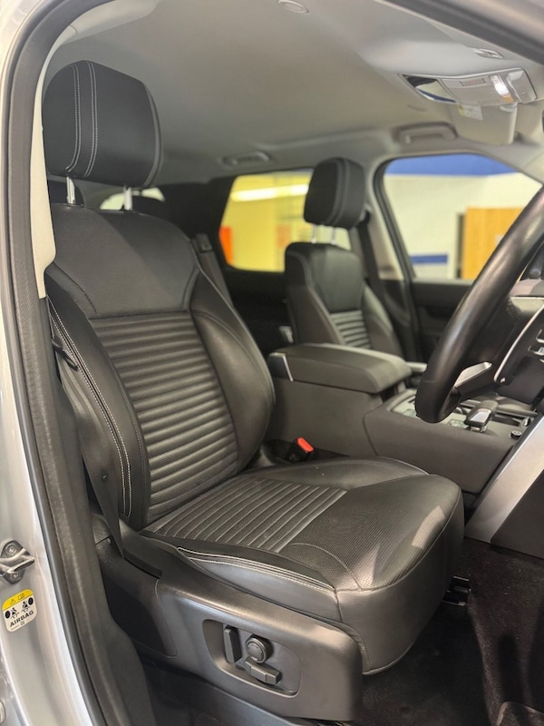 Used Land Rover Discovery 2022 for sale - 75765090: Photo 11