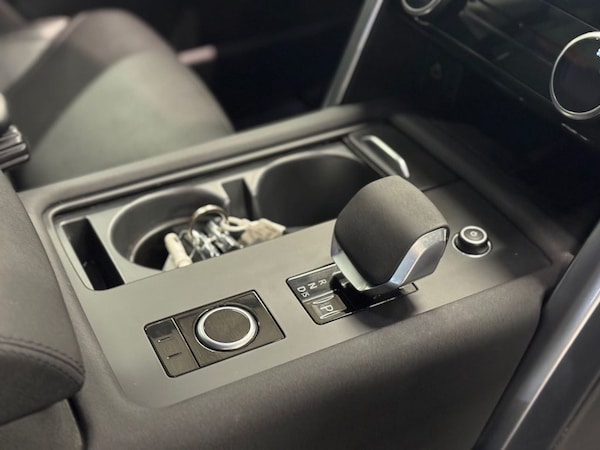 Used Land Rover Discovery 2022 for sale - 75765090: Photo 13