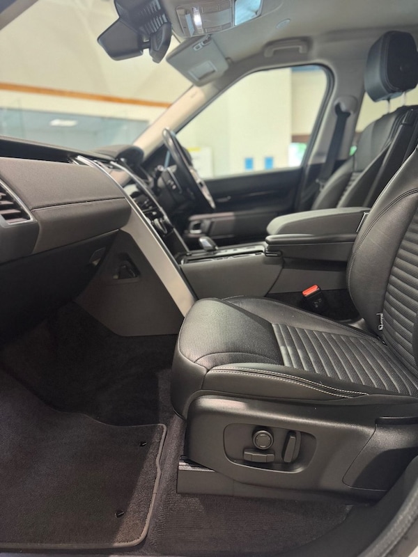 Used Land Rover Discovery 2022 for sale - 75765090: Photo 28