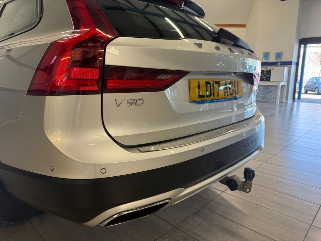 Used Volvo V90 2017 for sale - 77748078: Photo 12