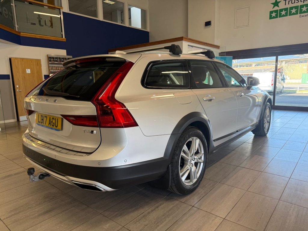 Used Volvo V90 2017 for sale - 77748078: Photo 3
