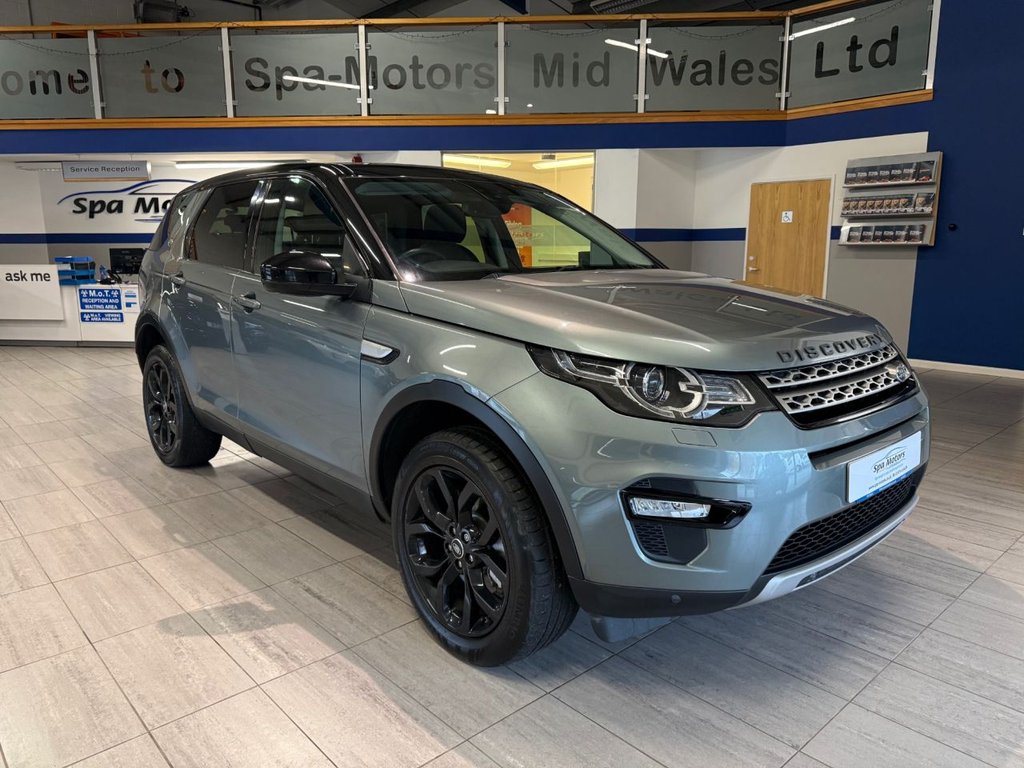 Used Land Rover Discovery Sport 2015 for sale - 76867904: Photo 1