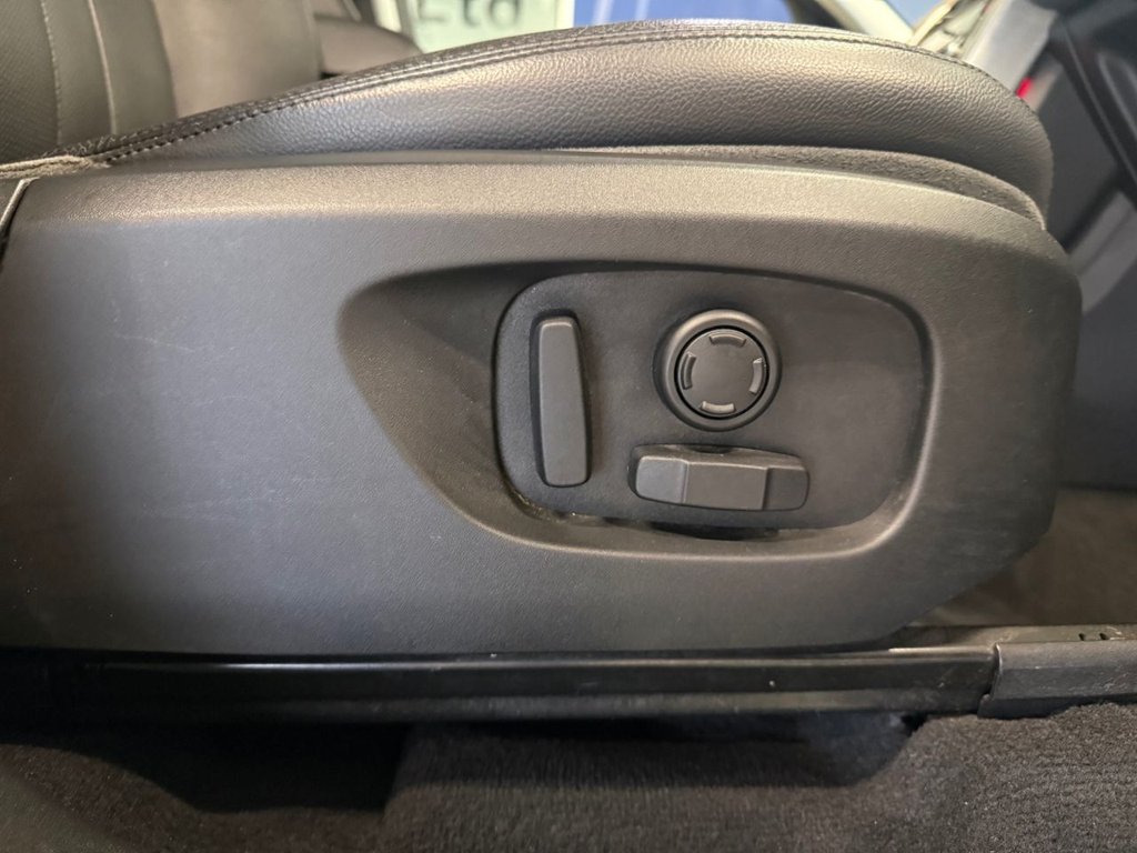 Used Land Rover Discovery Sport 2015 for sale - 76867904: Photo 11