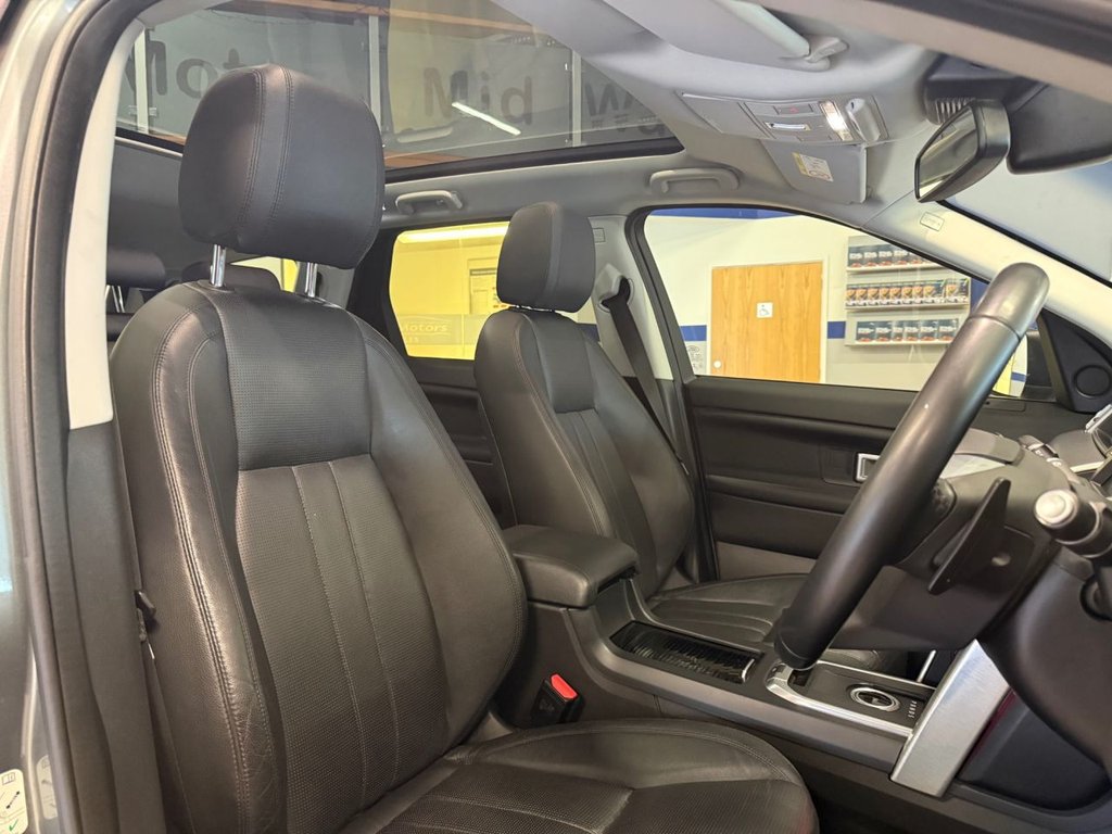 Used Land Rover Discovery Sport 2015 for sale - 76867904: Photo 14