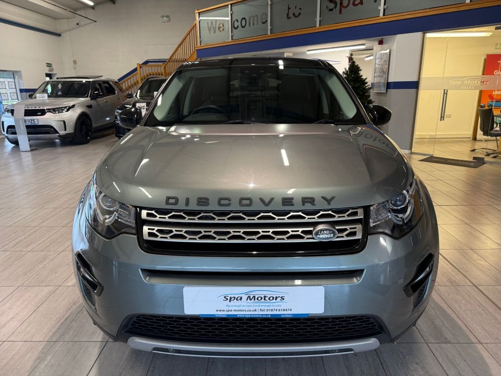 Used Land Rover Discovery Sport 2015 for sale - 76867904: Photo 9