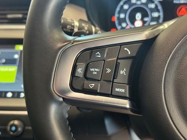 Used Jaguar E-Pace 2020 for sale - 76068492: Photo 19