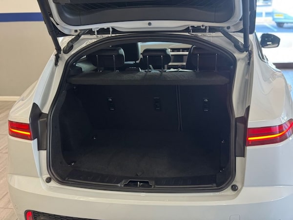 Used Jaguar E-Pace 2020 for sale - 76068492: Photo 23