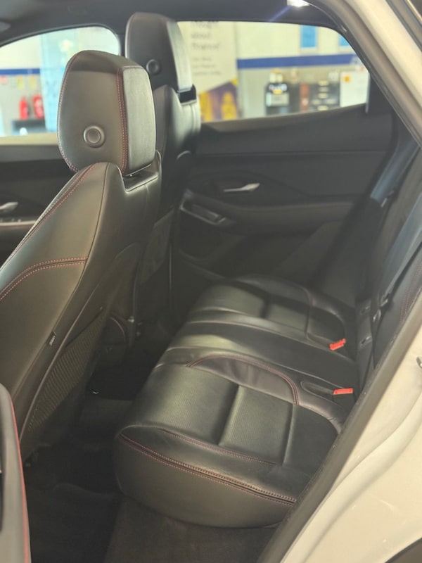 Used Jaguar E-Pace 2020 for sale - 76068492: Photo 25