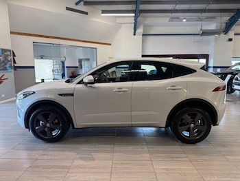 Used Jaguar E-Pace 2020 for sale - 76068492: Photo 4