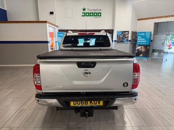 Used Nissan Navara 2018 for sale - 78780693: Photo