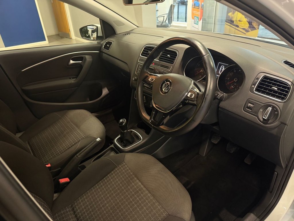 Used Volkswagen Polo 2016 for sale - 77072685: Photo 9