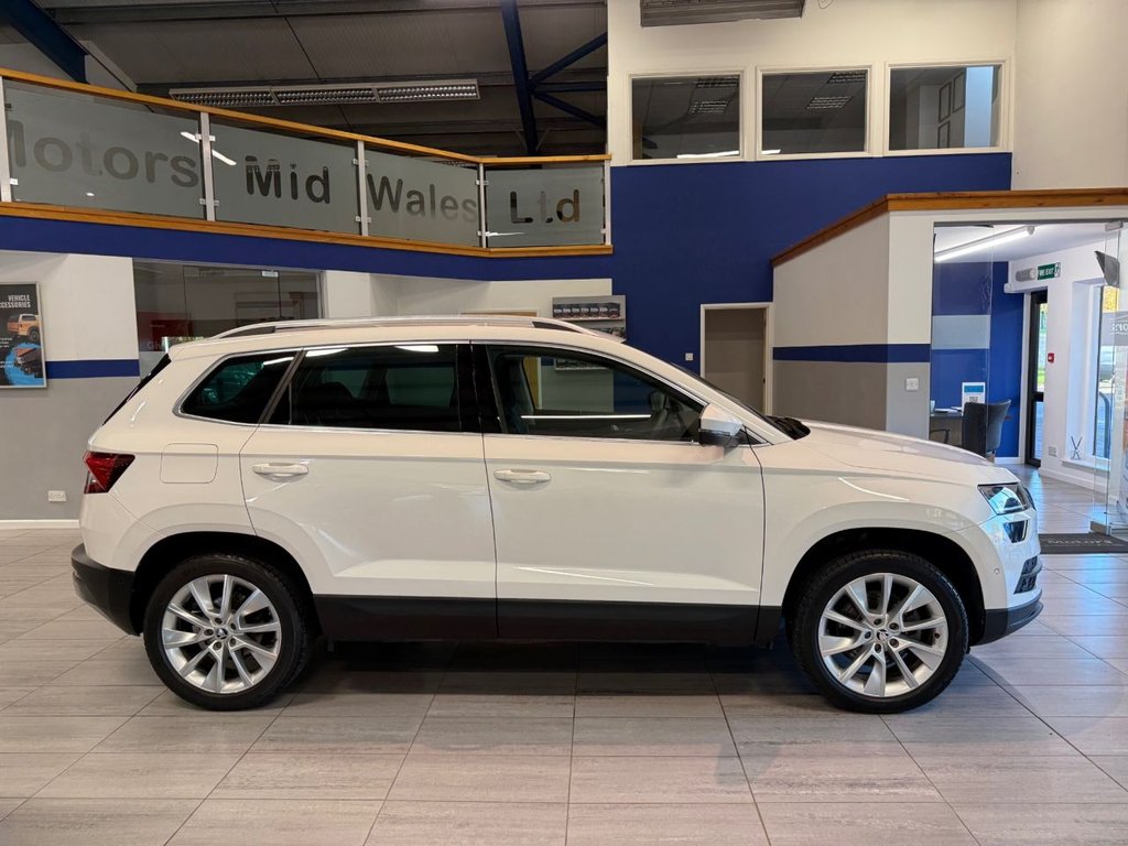 Used Skoda Karoq 2018 for sale - 76367392: Photo 2