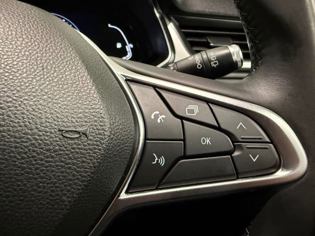 Used Renault Captur 2020 for sale - 76570483: Photo 16