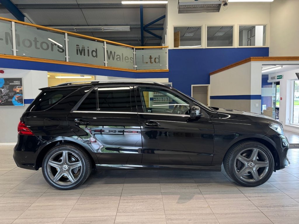 Used Mercedes-Benz GLE-Class 2017 for sale - 76105388: Photo 8