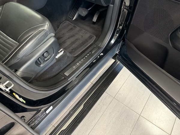Used Land Rover Discovery 2018 for sale - 75765095: Photo 11