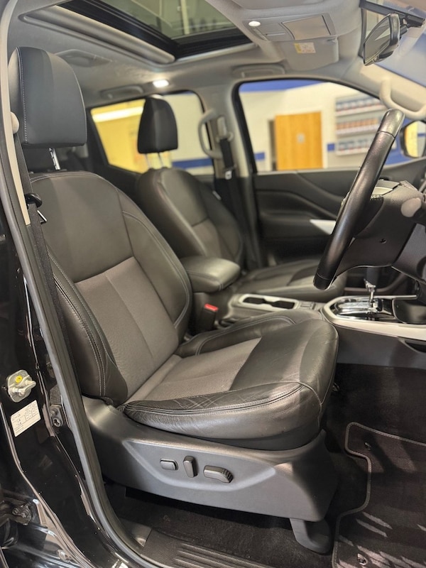 Used Nissan Navara 2021 for sale - 76210279: Photo 10