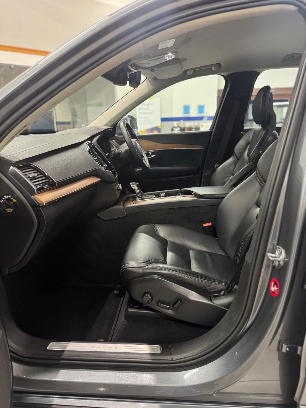 Used Volvo XC90 2017 for sale - 76642260: Photo 24