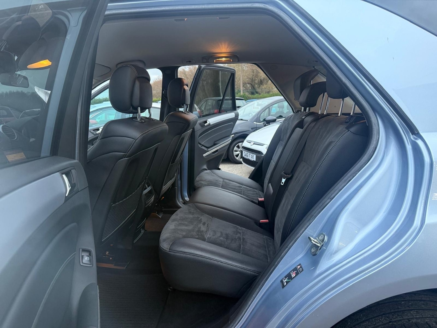 Used Mercedes-Benz M Class 2008 for sale - 76402526: Photo 12