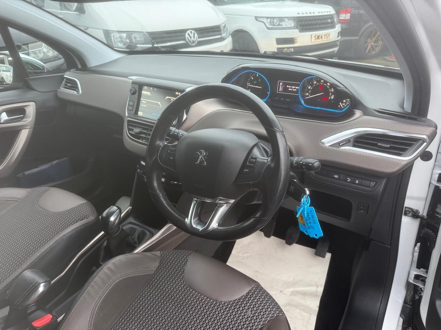 Used Peugeot 2008 2013 for sale - 77589964: Photo 24