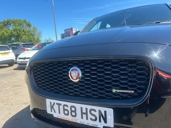 Used Jaguar E-Pace 2018 for sale - 78688163: Photo