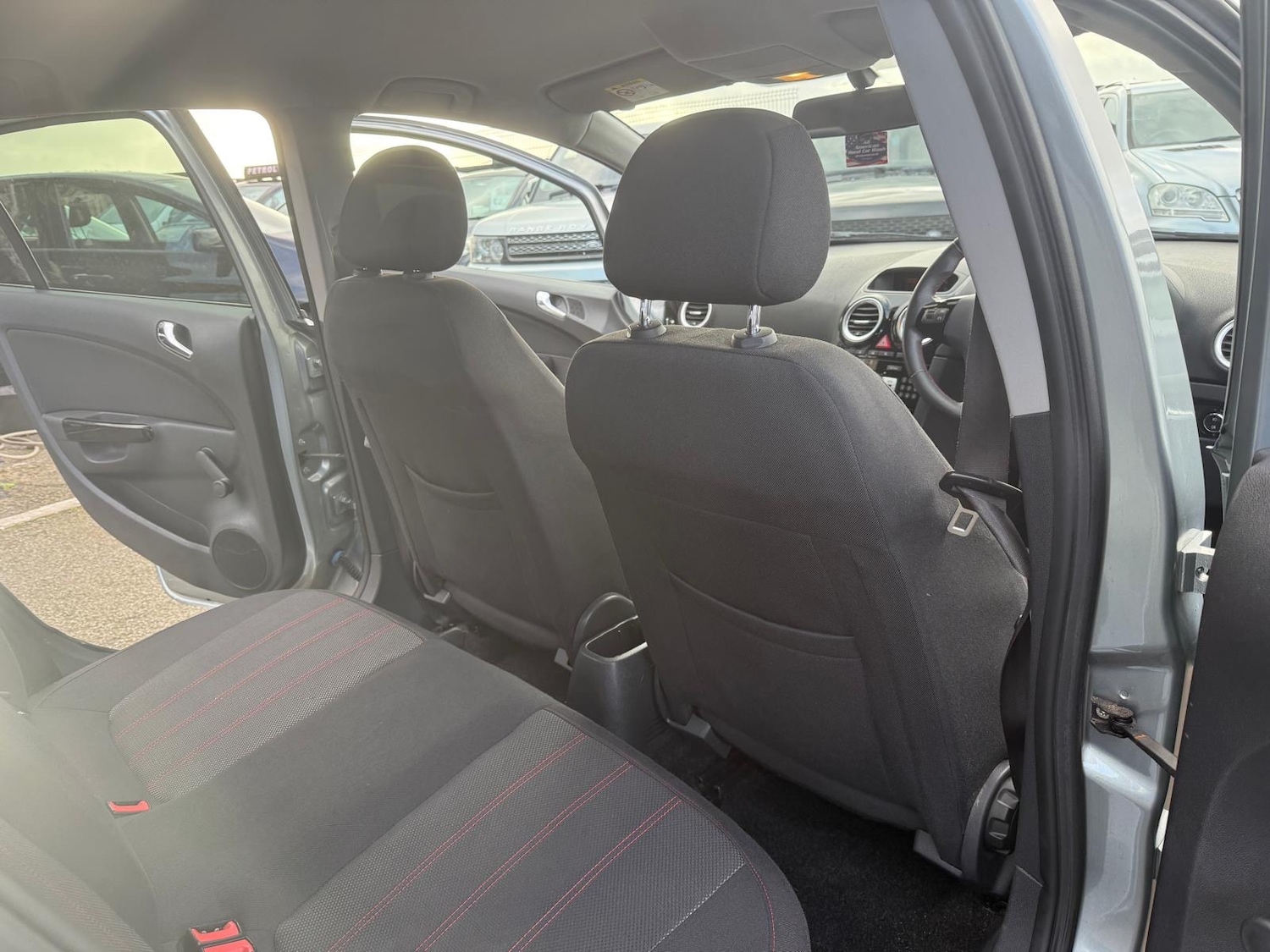 Used Vauxhall Corsa 2014 for sale - 76577322: Photo 5