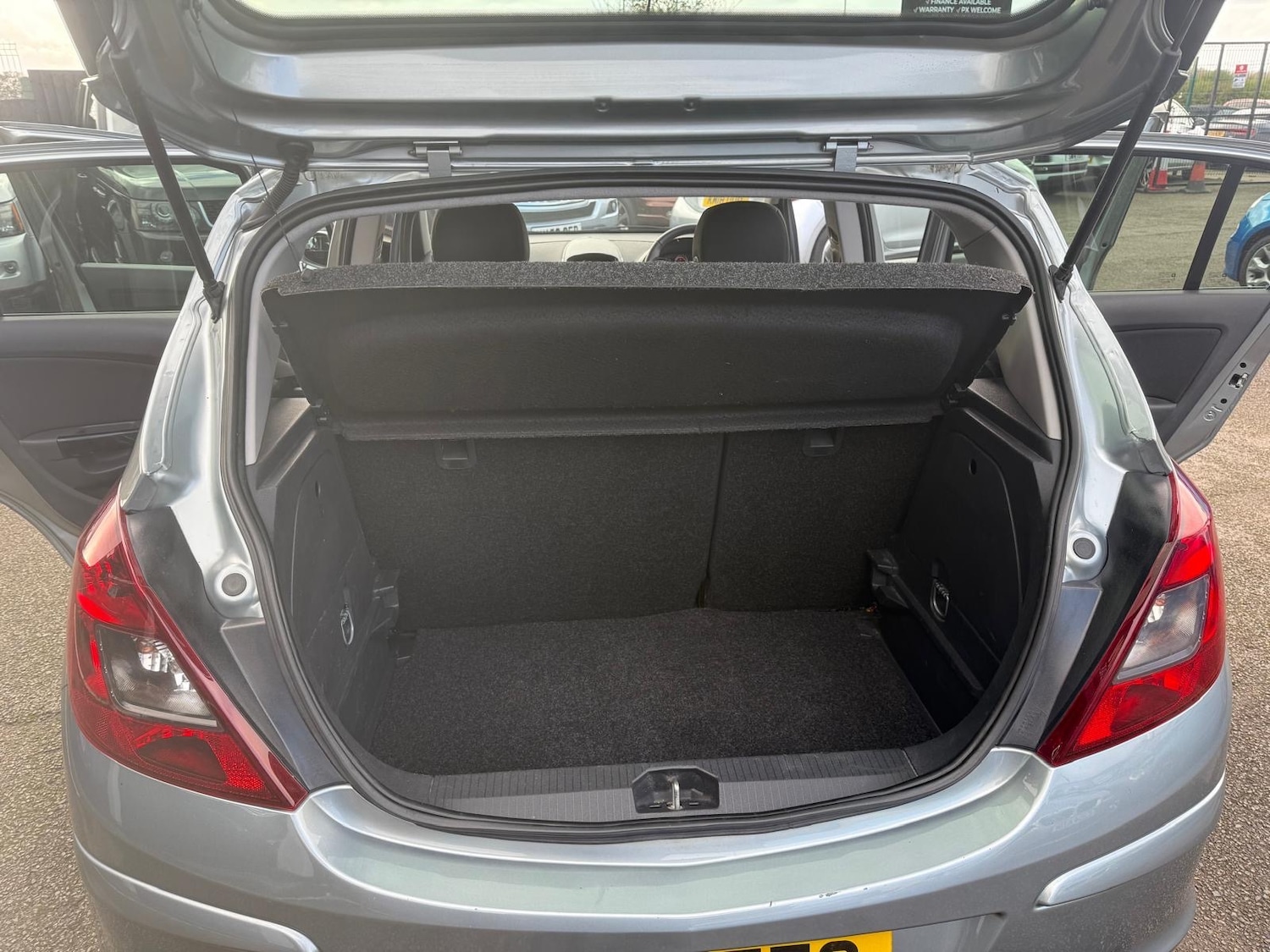 Used Vauxhall Corsa 2014 for sale - 76577322: Photo 7