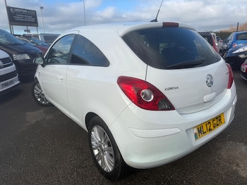 Used Vauxhall Corsa 2012 for sale - 77201523: Photo