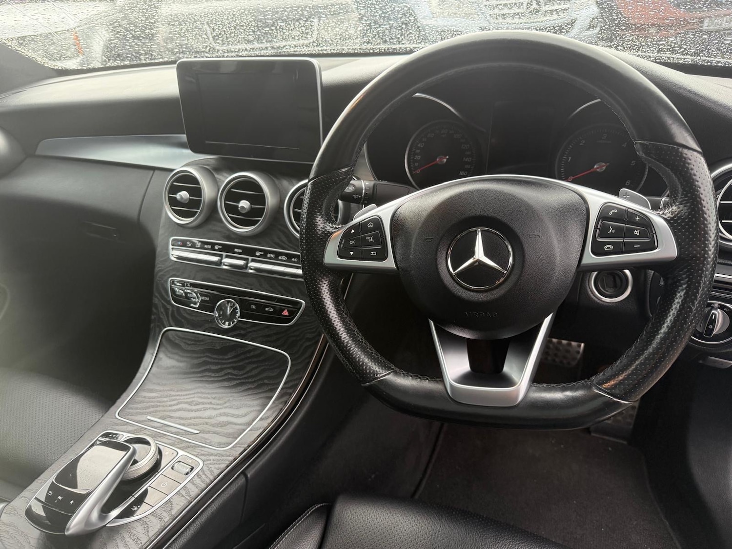 Used Mercedes-Benz C Class 2016 for sale - 76466674: Photo 16