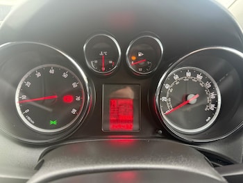 Used Vauxhall Astra 2014 for sale - 76402905: Photo