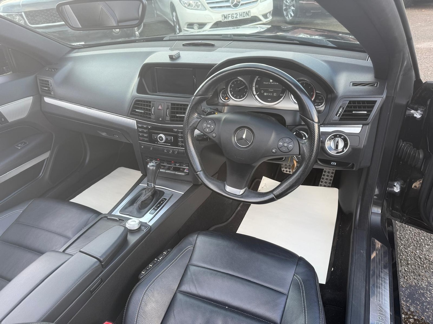 Used Mercedes-Benz E Class 2011 for sale - 77179550: Photo 22