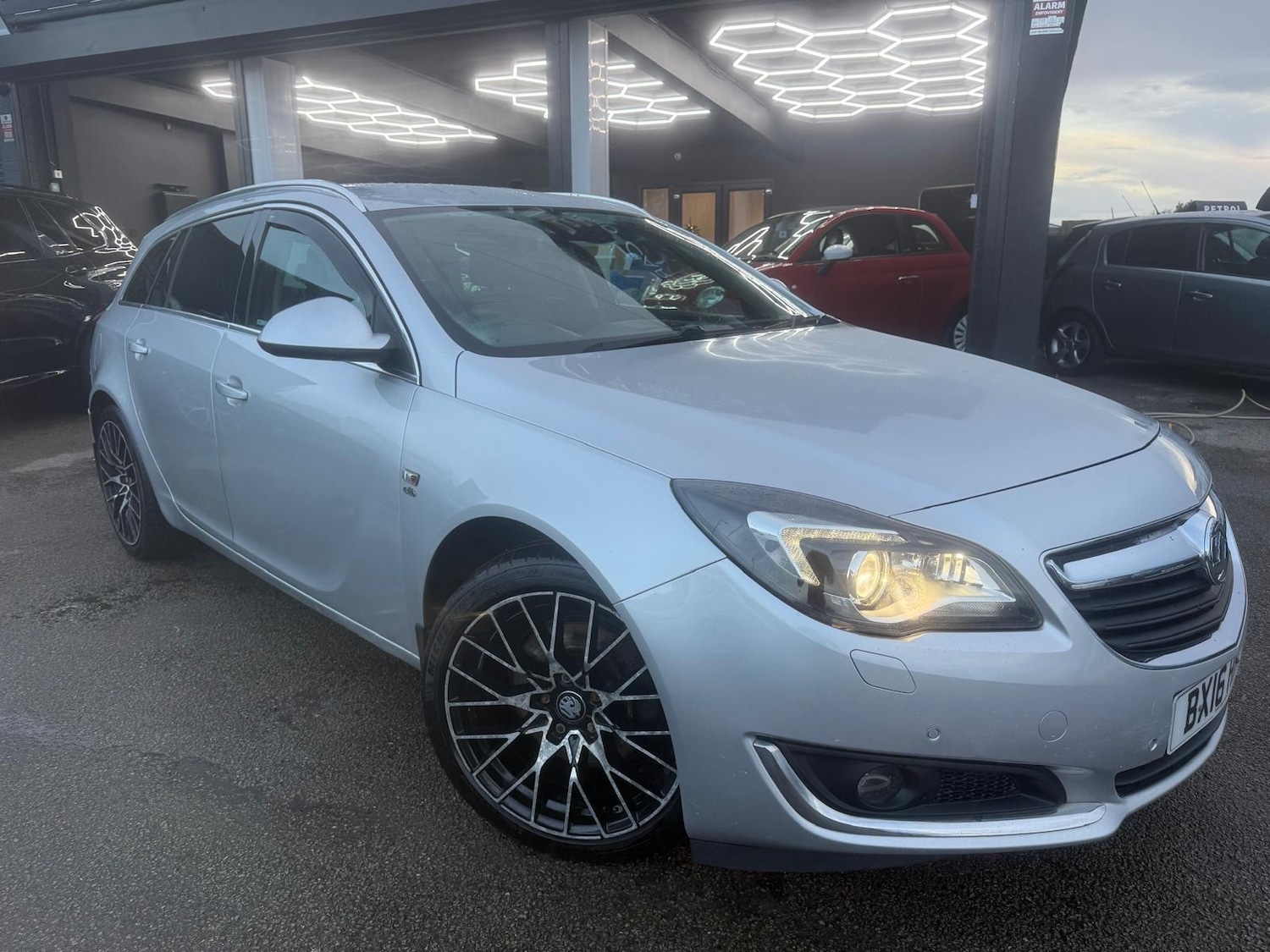 Used Vauxhall Insignia 2016 for sale - 76780452: Photo 12