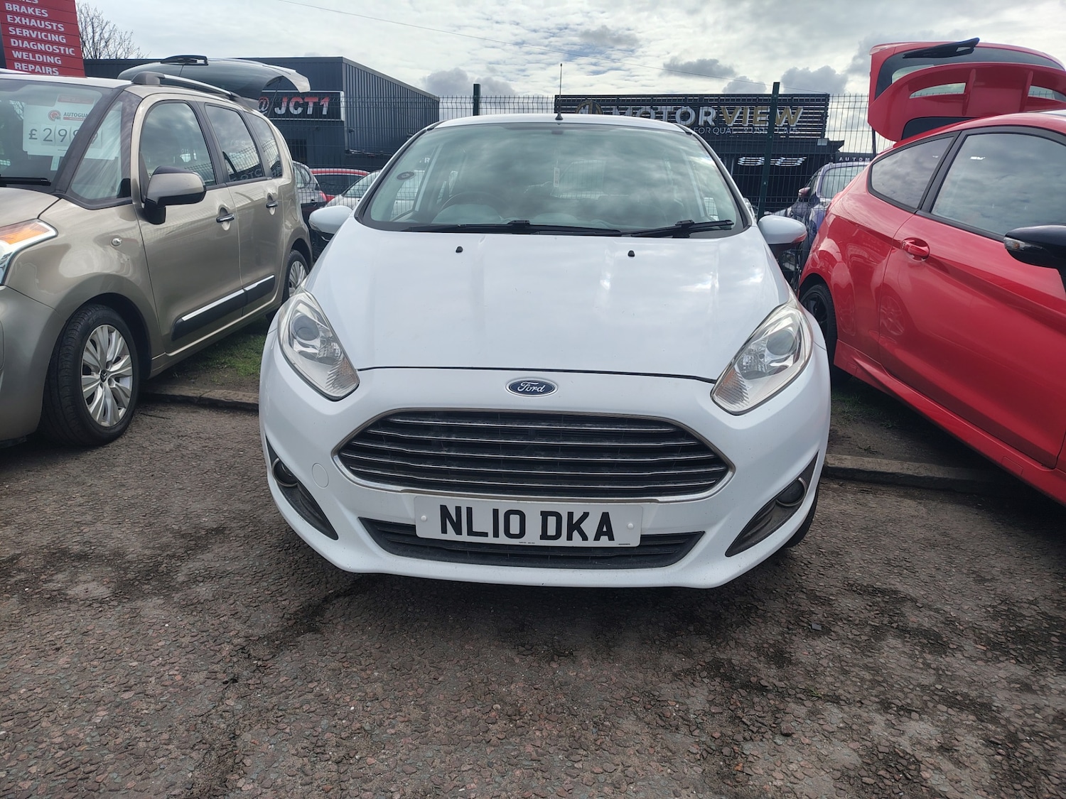 Used Ford Fiesta 2010 for sale - 78026213: Photo 2