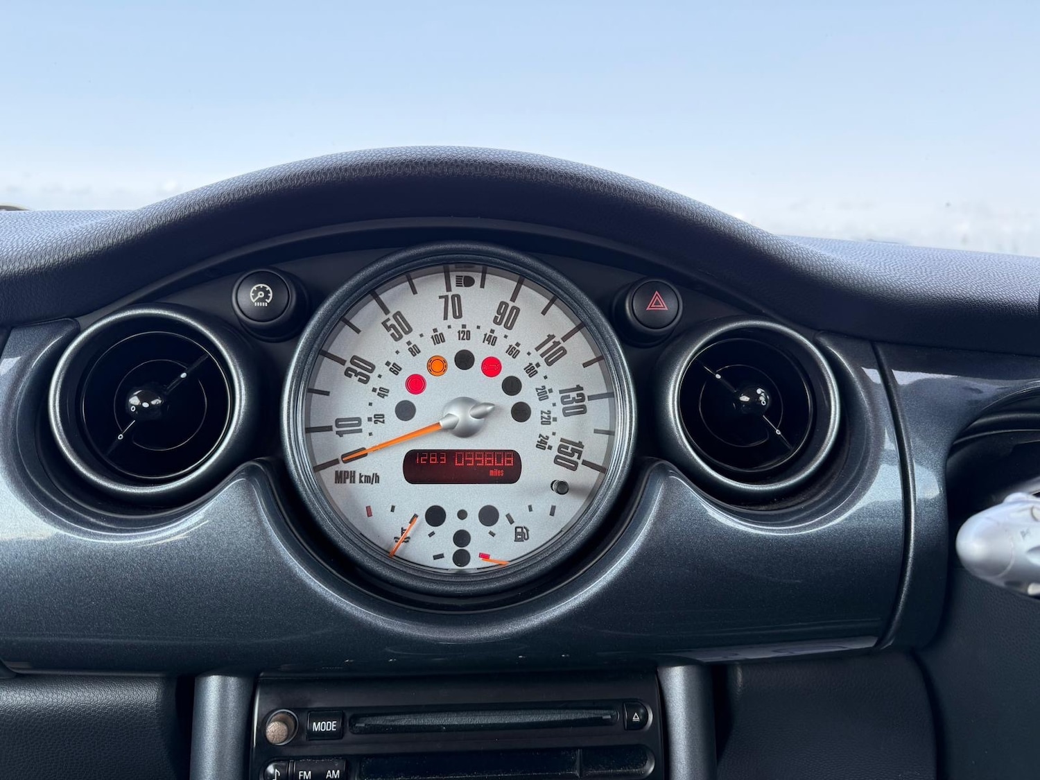 Used MINI Hatch 2004 for sale - 76402494: Photo 10