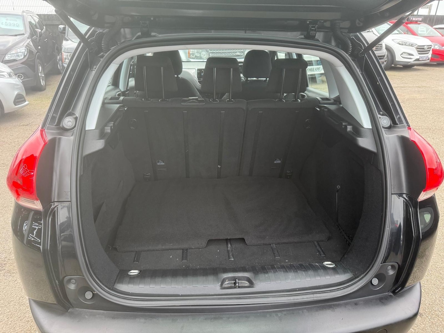 Used Peugeot 2008 2015 for sale - 77090192: Photo 19