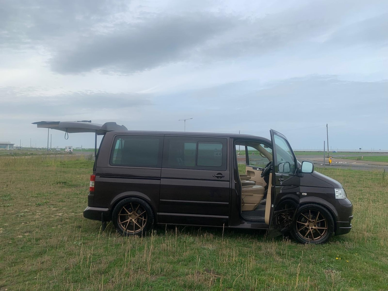 Used Volkswagen Caravelle 2009 for sale - 76526138: Photo 18