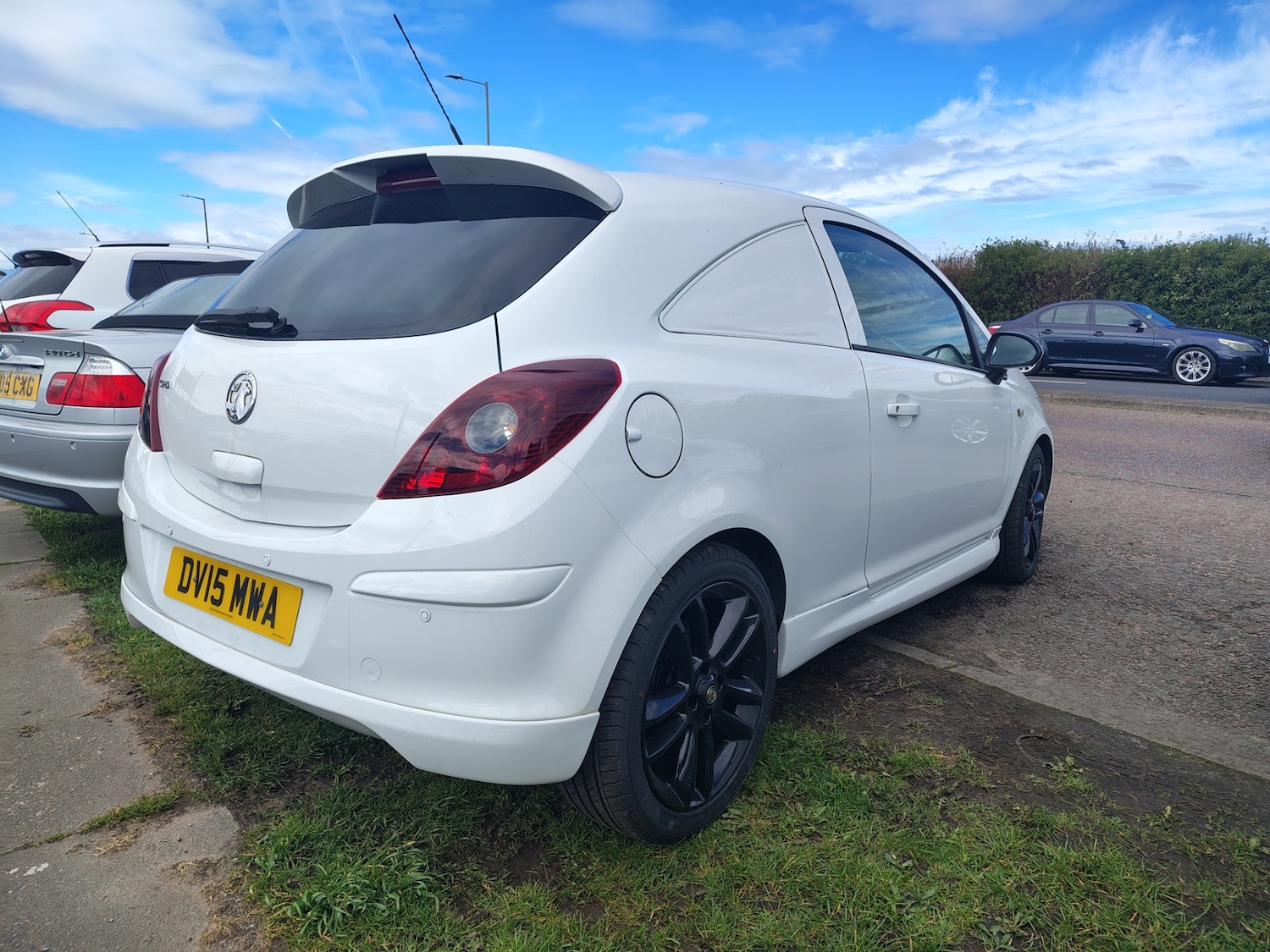 Used Vauxhall Corsa 2015 for sale - 77589976: Photo 6
