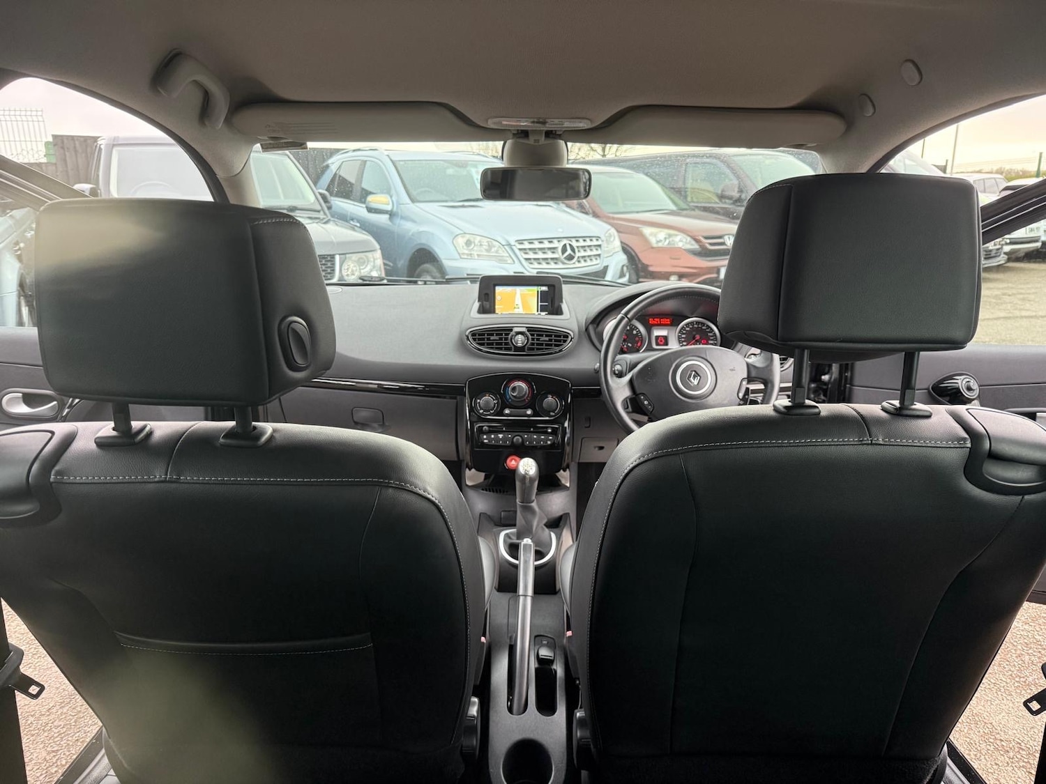 Used Renault Clio 2012 for sale - 76402042: Photo 13