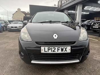 Used Renault Clio 2012 for sale - 76402042: Photo