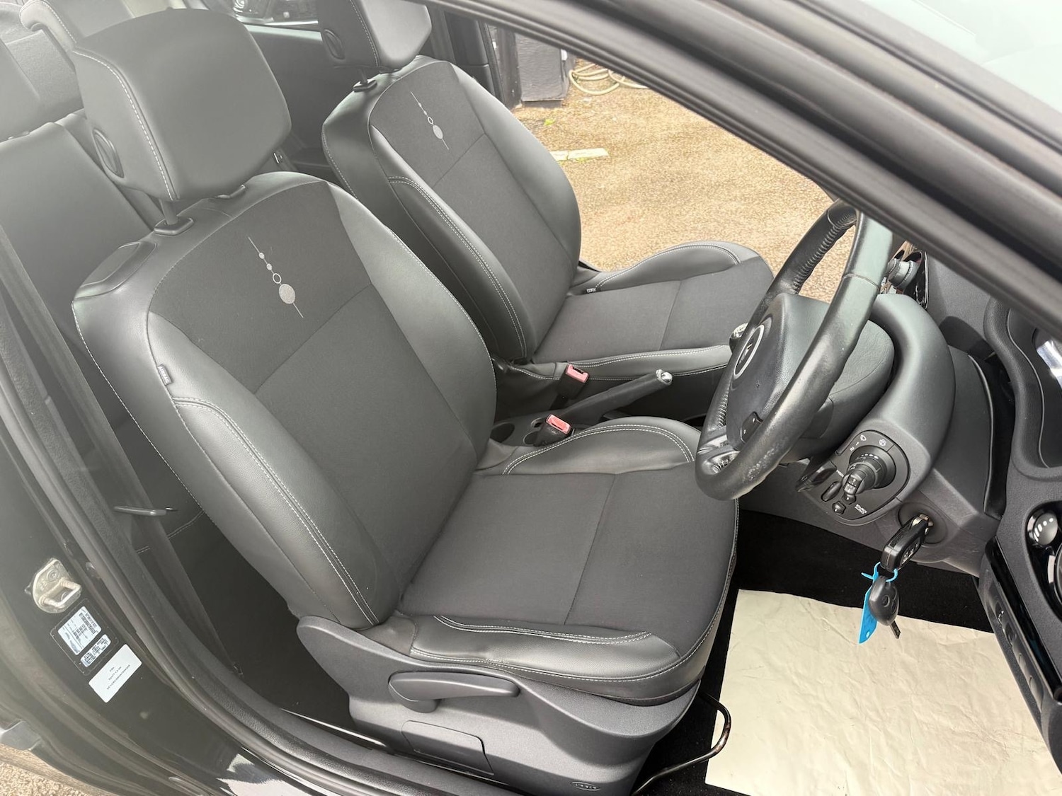 Used Renault Clio 2012 for sale - 76402042: Photo 7