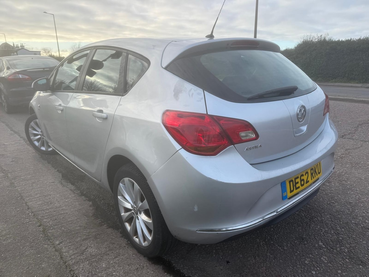 Used Vauxhall Astra 2012 for sale - 77803462: Photo 3