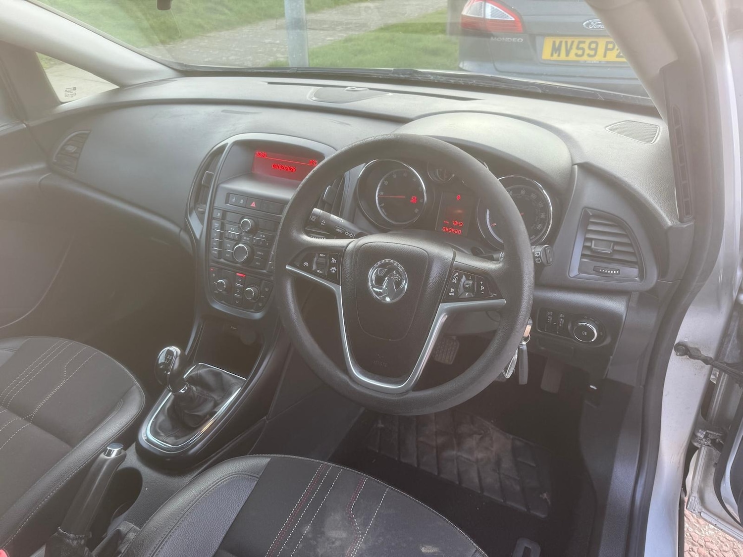 Used Vauxhall Astra 2012 for sale - 77803462: Photo 7