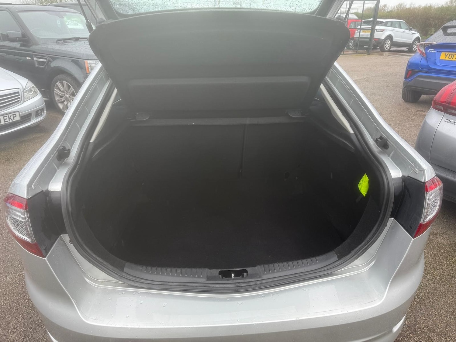 Used Ford Mondeo 2011 for sale - 77803478: Photo 24