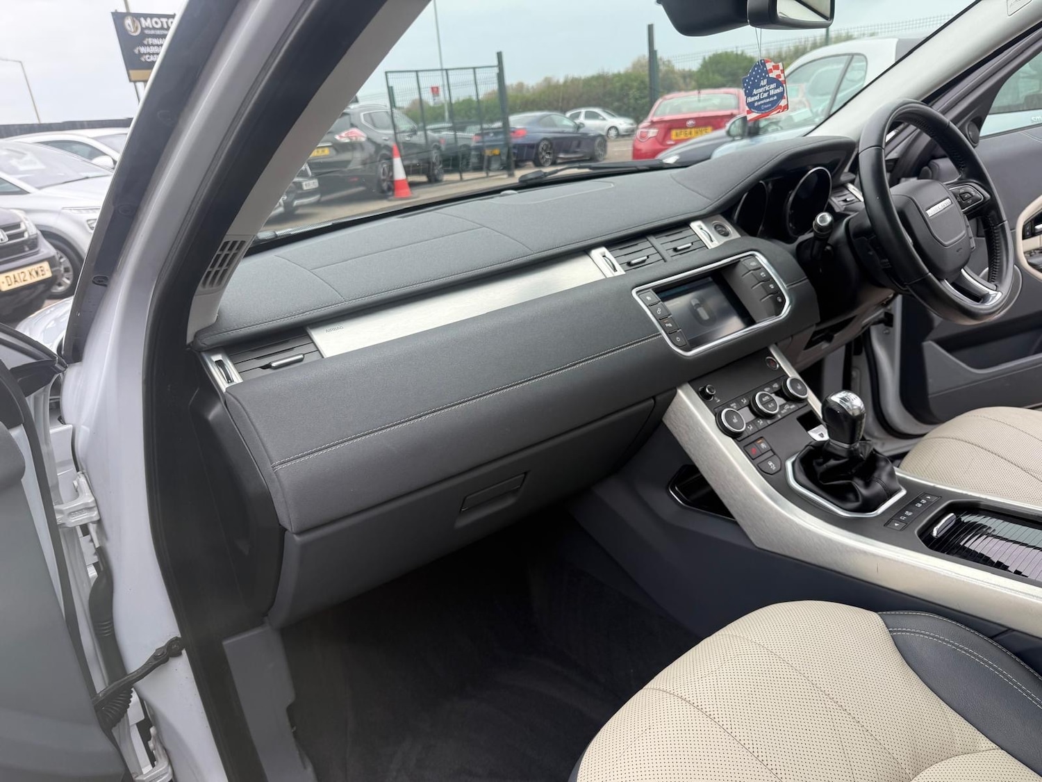 Used Land Rover Range Rover Evoque 2015 for sale - 76467498: Photo 21