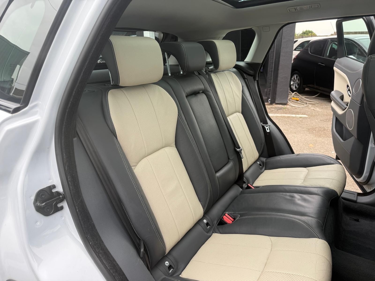 Used Land Rover Range Rover Evoque 2015 for sale - 76467498: Photo 23