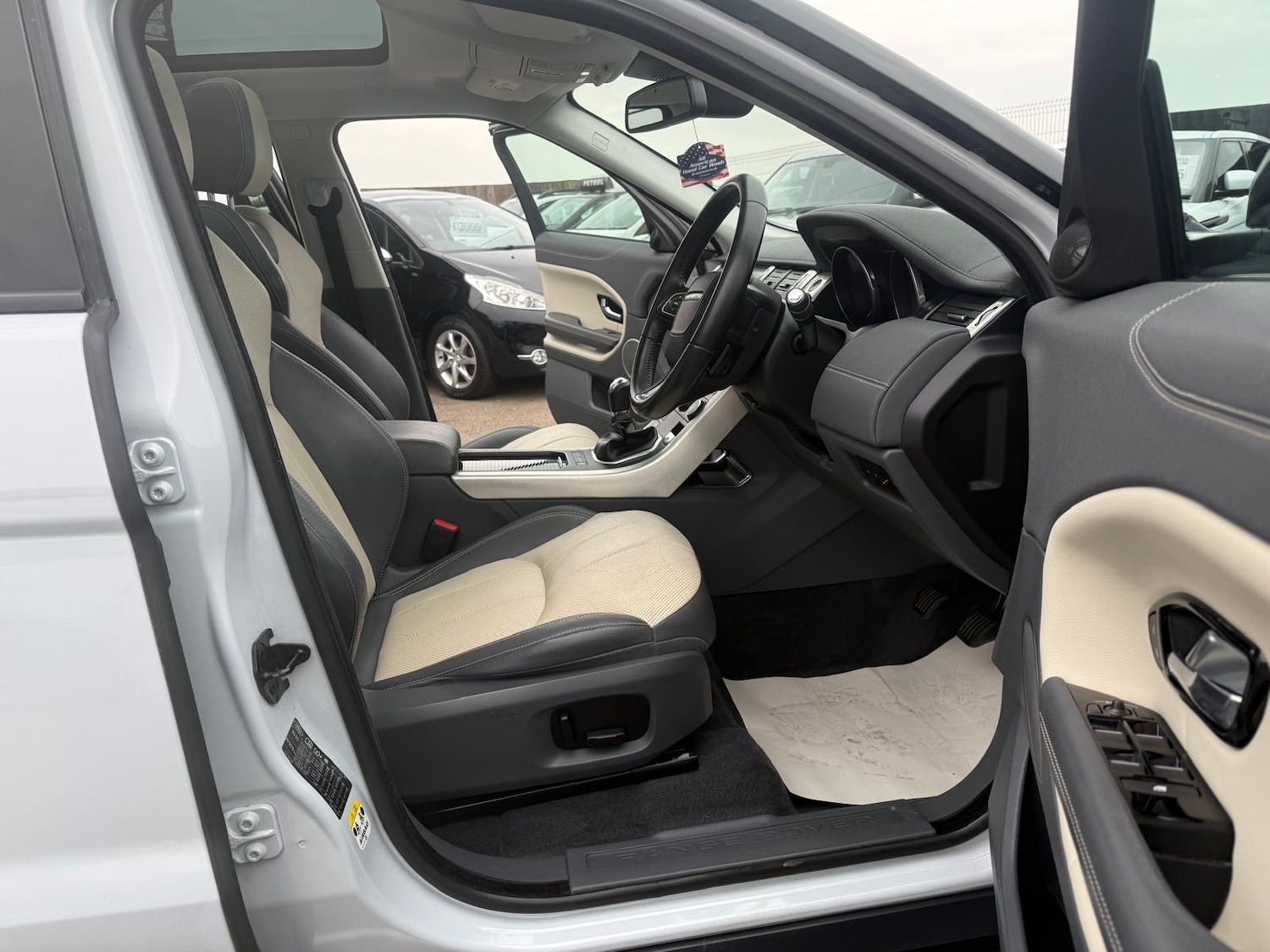 Used Land Rover Range Rover Evoque 2015 for sale - 76467498: Photo 31