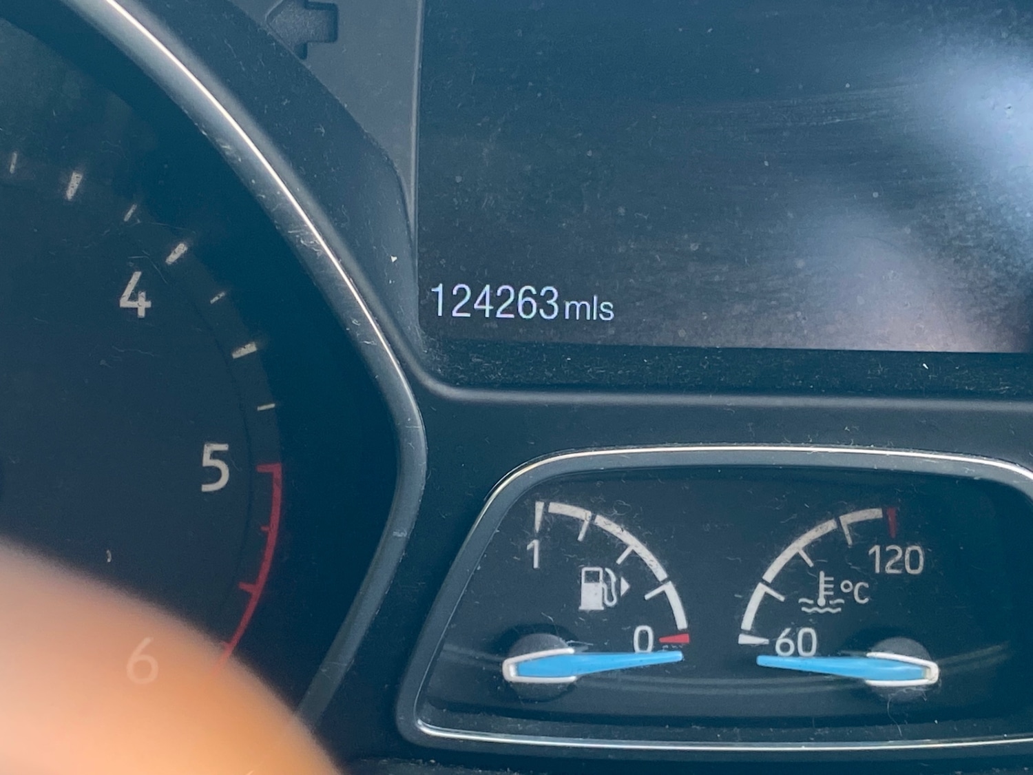 Used Ford Focus 2015 for sale - 76403178: Photo 9