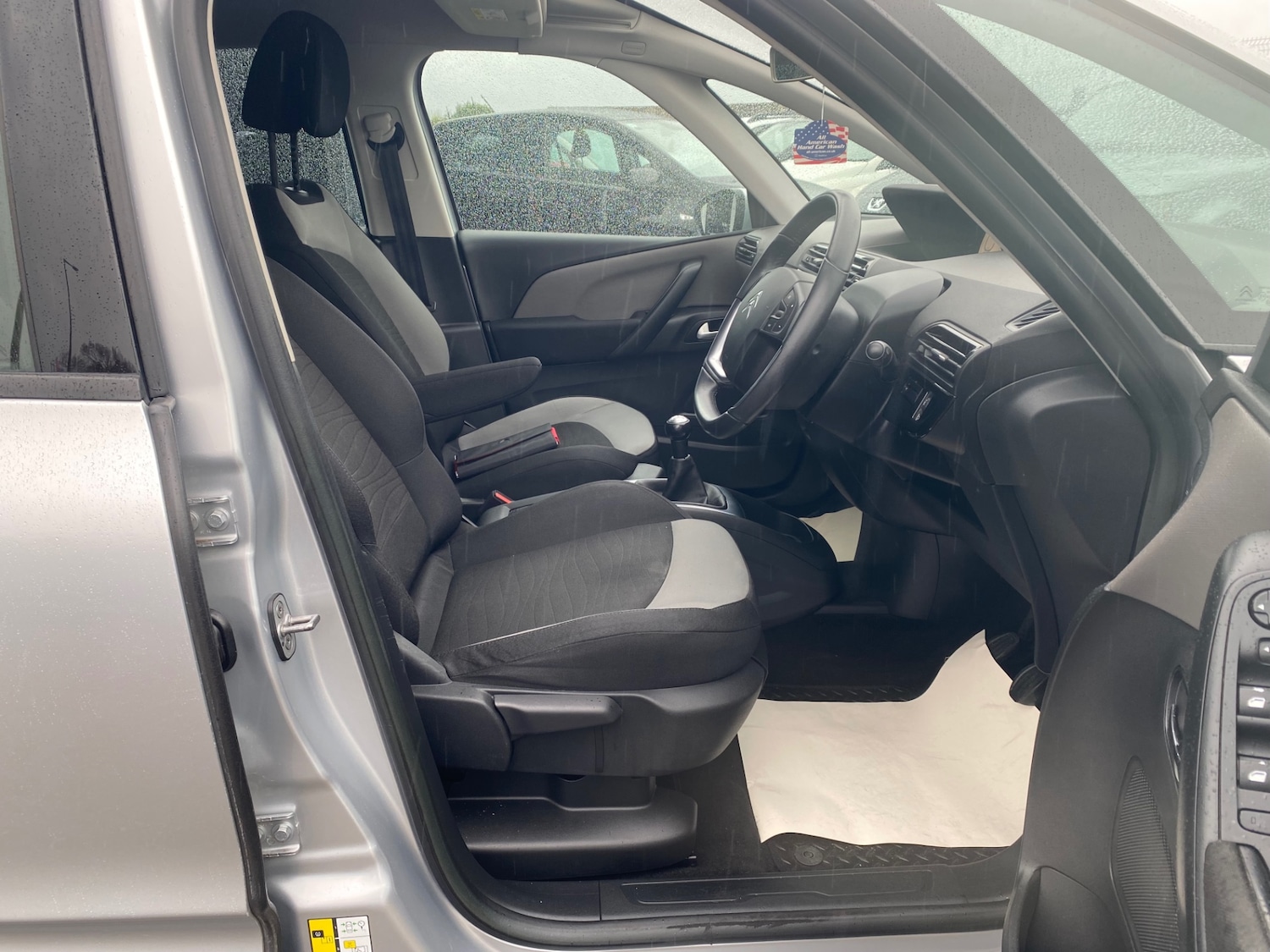 Used Citroen C4 Picasso 2014 for sale - 76402886: Photo 10